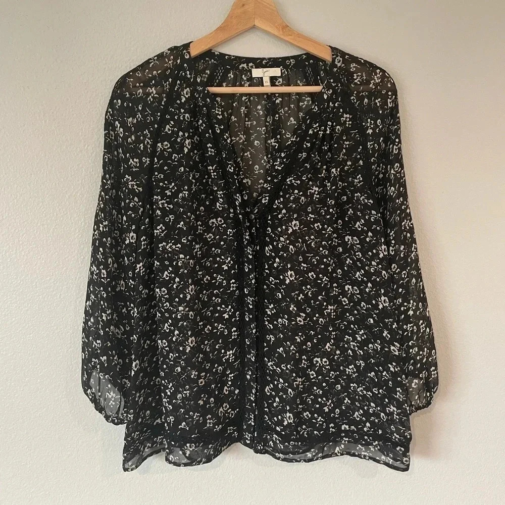 Black Floral Joie Top 100% silk size xs